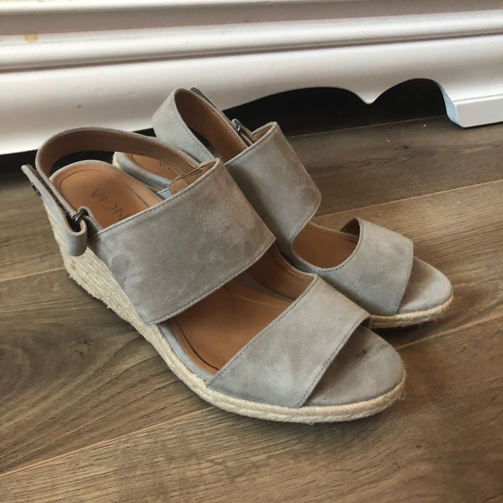 Vionic Wedges size 9.5
